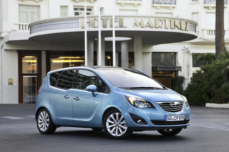  Opel Meriva 2012 года  (фото 17 из 22)